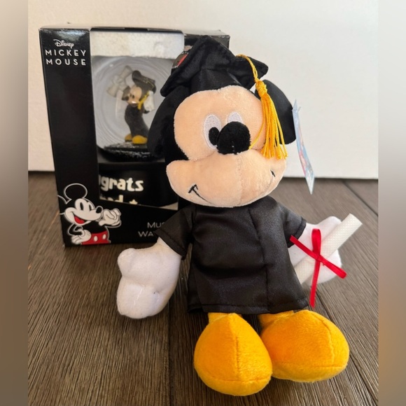 Disney Mickey and Minnie Mouse Musical Waterglobes - Picture 4 of 13